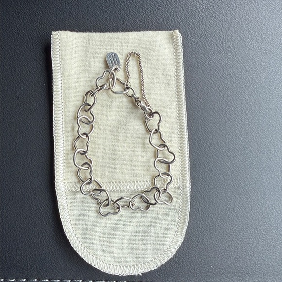 James Avery Jewelry - James Avery Silver Heart Link Bracelet